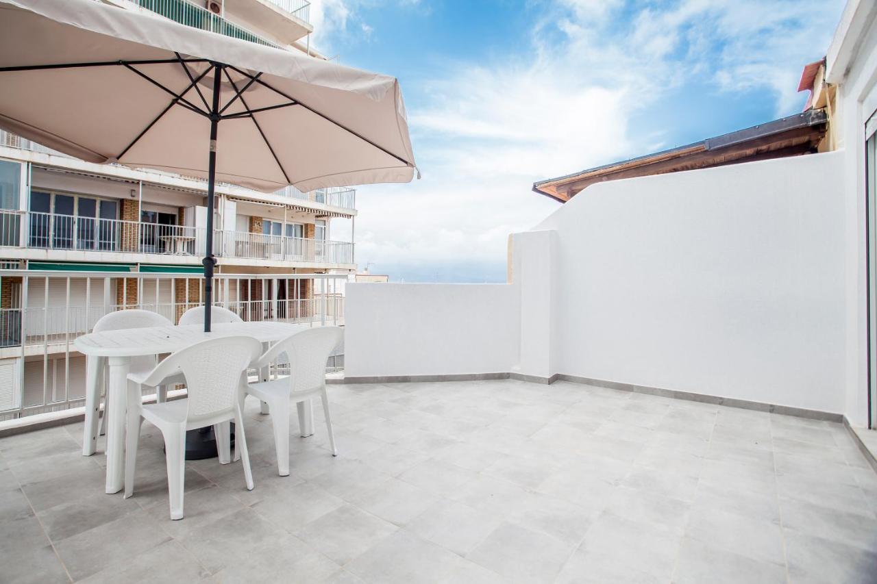 Atico Con Espectacular Terraza Y Vistas Al Mar Apartment Perello  Exterior photo