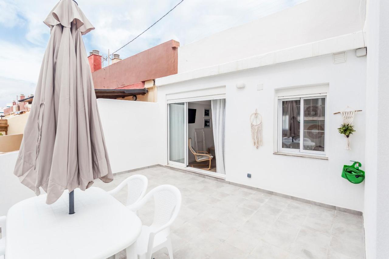 Atico Con Espectacular Terraza Y Vistas Al Mar Apartment Perello  Exterior photo